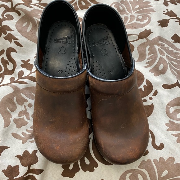 Dansko Shoes - Dansko Antique Brown Oiled Leather Clog 40 shoes